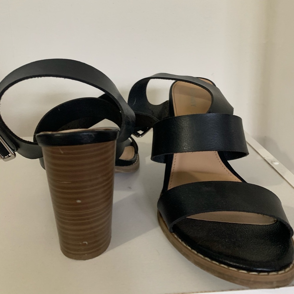 Black heels/ sandels